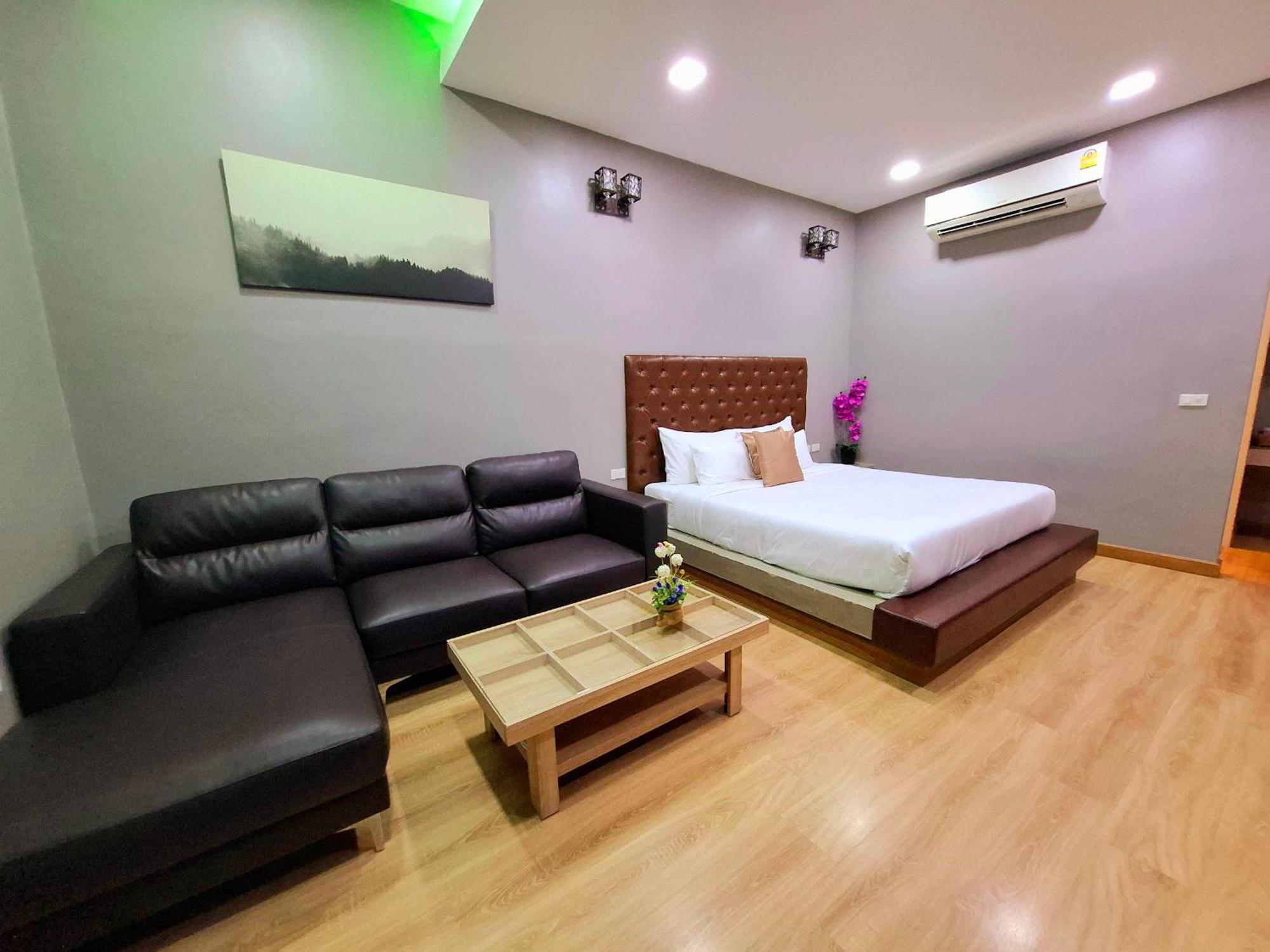 Sawasdee​ Buriram​ Resort Room photo